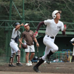 【国士舘 野球部】伝統の「ラン付きノック」