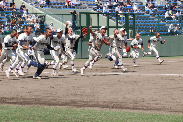 宇都宮南】 準優勝 「価値ある躍進」 | 月刊高校野球CHARGE！