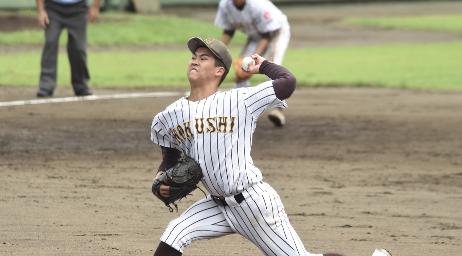 国士舘のエース鎌村 10回1失点10奪三振の圧巻の投球でシード国学院久我山を撃破!