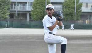 2025年秋【PICKUP】都立昭和 エース吉口智庸秋予選の佼成学園戦で好投した都立屈指のサウスポー