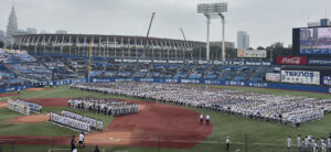 東・西東京大会の開会式　参加チームが堂々行進。2026夏の頂点へ挑む